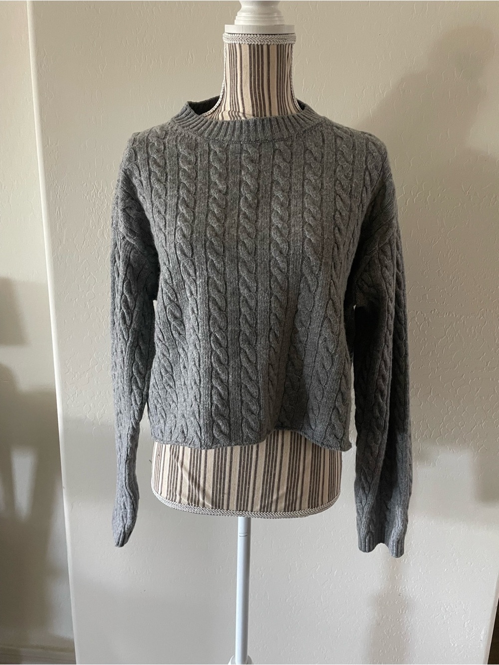 The Frankie Shop Sweater size XS/S